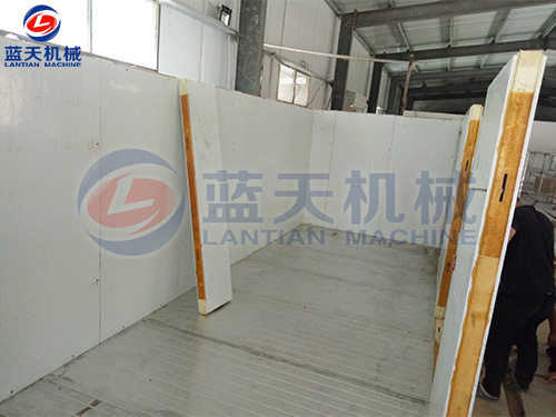 大連魚干烘干機(jī)安裝現(xiàn)場